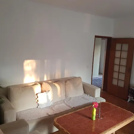 Peta Ulica Broj 5 *